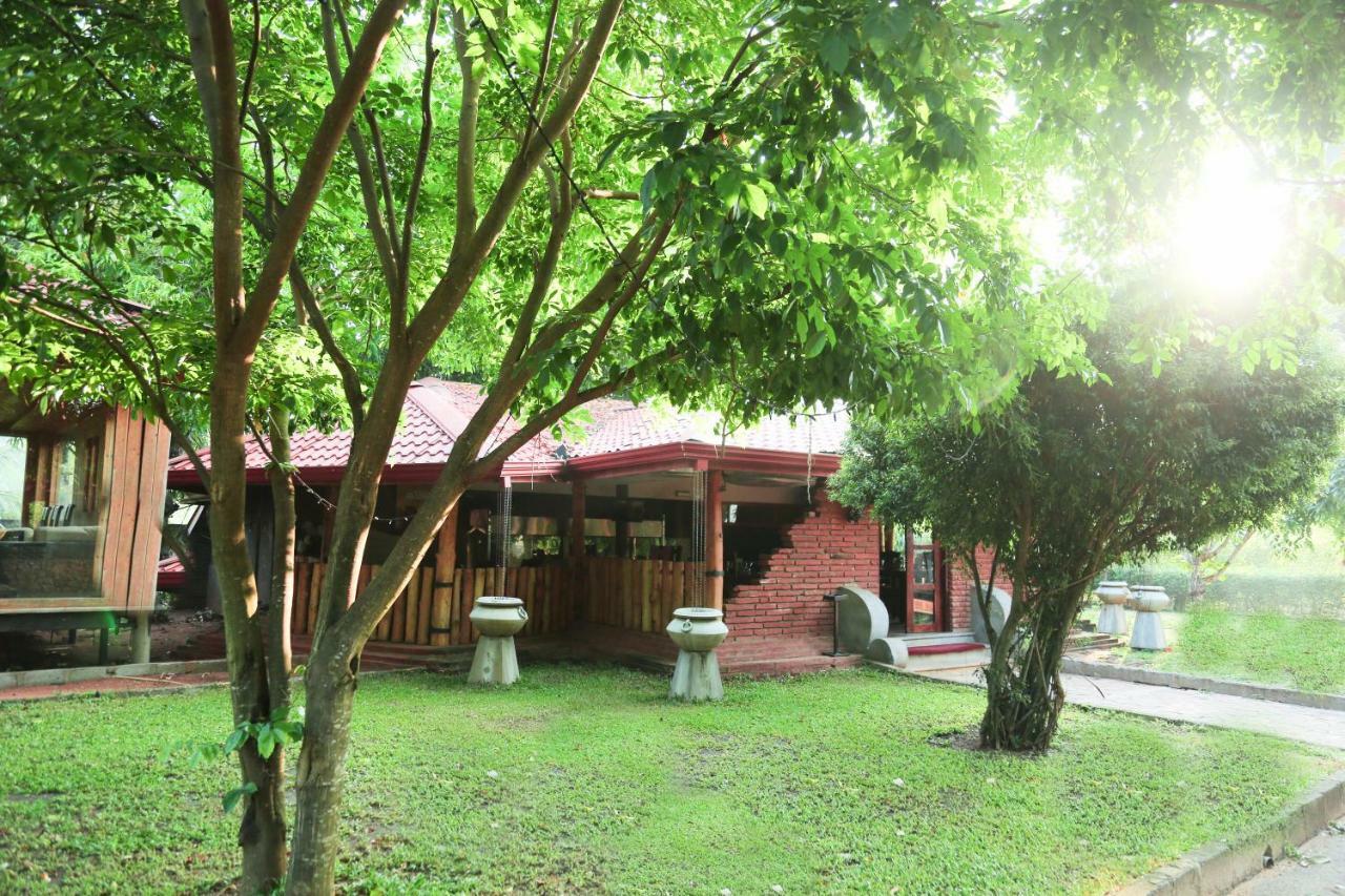 Avasta Resort And Spa อนุราธปุระ ภายนอก รูปภาพ